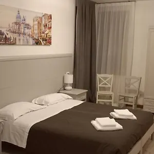 https://palazzetto-canossa.hotelinveneto.com